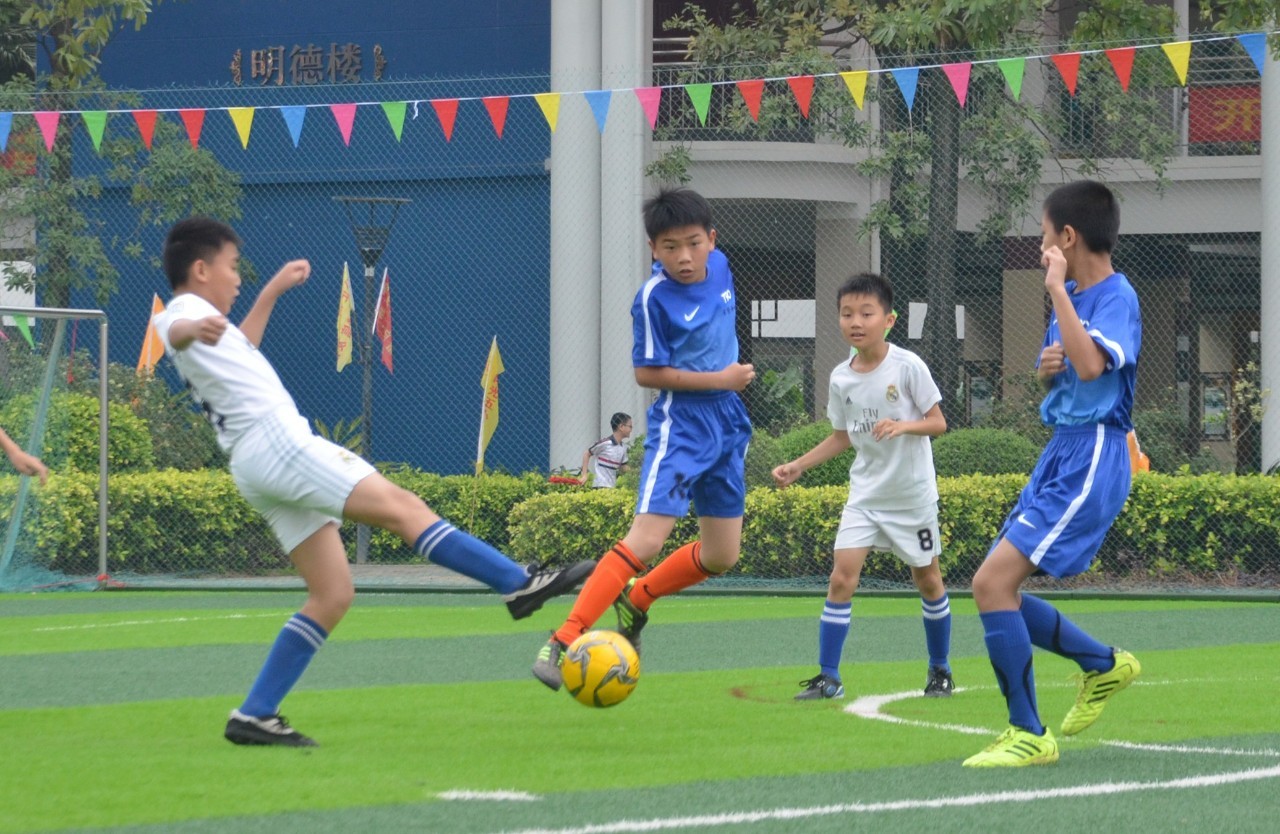 武磊替补登 武磊替补登